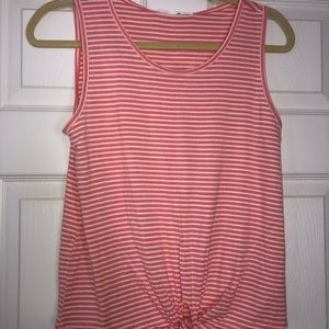 NWT ❇️ Caution to the Wind Sleeveless top